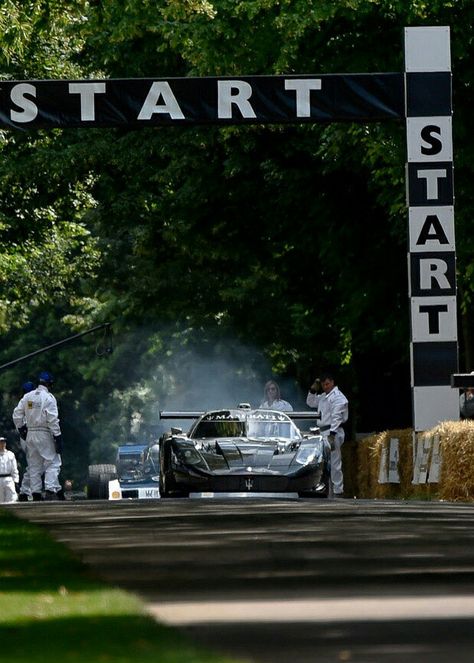 (°!°) Maserati MC12 at the 2014 Goodwood Festival of Speed Goodwood Festival Of Speed, Festival Of Speed, Outfits Men, Summer Outfits Men, Maserati, Nct, Tokyo, Summer Outfits, Festival