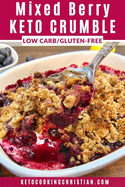 Keto Mixed Berry Crumble A mix of blackberries, blueberries and raspberries baked with a cinnamon streusel like crumble topping! #ketoberrycrumble #ketocobbler #ketoberrycrisp Keto Crumble, Mixed Berry Crumble, Blueberries And Raspberries, Keto Quiche, Berry Crisp, Berry Crumble, Breakfast Low Carb, Cinnamon Streusel, Keto Pancakes