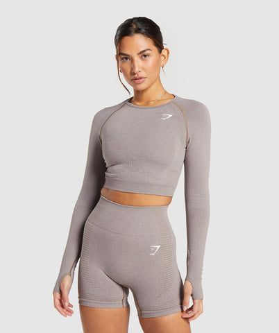 The Vital Seamless 2.0 Crop Top is a lightweight, breathable, and supportive top that is perfect for yoga, running, or any other high-intensity workout. It features a seamless construction for a flattering fit and a flattering scoop back.

#vitalseamless #croptop #yoga #running Mcu Dr, Gymshark Vital Seamless, Warm Taupe, Fitness Style, Gym Shark, Water Energy, Gym Fits, Workout Wardrobe, Workout Fits