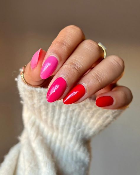 valentines nails means a pink-red gradient skittle mani 💌🎀💘🌹 shades used (from thumb to pinky) @mavalauk 323 glacier @essie 240 model citizen @opinailsuk strawberry margarita @peaccibrand bonfire* pr @opinailsuk big apple red what’s your fav colours for vday? kinda loving the anti-vday colours im seeing but im a sucker for the traditional reds + pinks 🥹 #valentinesnails #nailinspo #nailideas #vdaynails #valentinesdaynails #nailsofinstagram #diynails Red Pink Nails Ideas, Bright Red And Pink Nails, Pink Red Purple Nails, Pink Red Nail Designs, Hot Pink And Red Nails, Multi Colour Nails, Red And Pink Nail Designs, Red And Pink Nails Ideas, Pink And Red Nail Designs