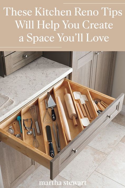 Kitchen Remodel Tips, Kitchen Storage Space, Kitchen Decor Inspiration, Diy Kitchen Renovation, Diy Kitchen Storage, Kitchen Drawer, Smart Kitchen, Simple Kitchen, Kitchen Room Design