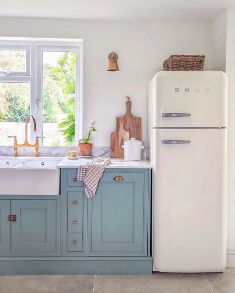 Ugly Fridge, Over Kitchen Sink Lighting, White Cottage Kitchen, Eccentric Kitchen, Sink Lighting, Victorian Home Renovation, Over Kitchen Sink, Above Kitchen Sink, Cottage Core Kitchen