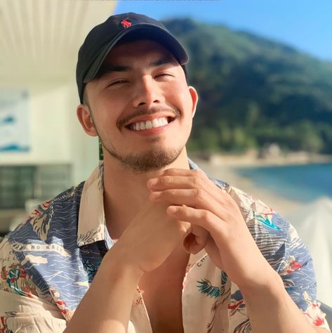 Mcdonalds Philippines, Tony Labrusca, Singing Competitions, Tv Advertising, Beard No Mustache, Shirtless Men, American Actors, My Eyes, Television Show