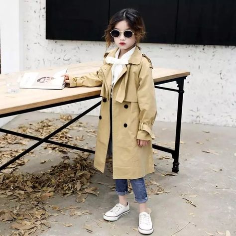 Long Khaki Coat, Girls Long Coat, Teen Outerwear, Girls Trench Coat, Jackets Fashion Casual, Short Pants Outfit, Khaki Coat, Fur Hood Coat, Long Trench Coat