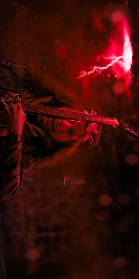 Eddie Munson Wallpaper Explore more Corroded Coffin, Dustin Henderson., Eddie Munson, Edward, Electric Guitar Player wallpaper. https://www.whatspaper.com/eddie-munson-wallpaper-31/ Eddie Munson Iphone Wallpaper, Eddie Stranger Things Season 4, Eddie Munson Guitar, Eddie Munson Wallpaper, Eddie Stranger Things, Corroded Coffin, Eddie Munson Stranger Things, Stranger Things Eddie, Scene Icon