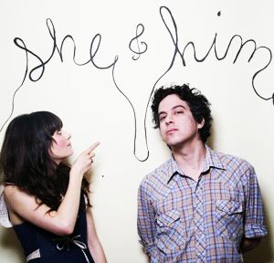 she and him She And Him, Cute Pregnancy Photos, Dont Look Back, She & Him, Zooey Deschanel, Last Fm, Music Film, Him Band, Music Love