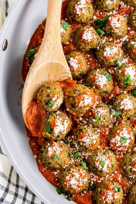 eggplant meatballs. Eggplant Balls, Eggplant Meatballs, Sauteed Eggplant, Healthy Eggplant, Vegetarian Meatballs, Eggplant Zucchini, Raw Cauliflower, Easy Mediterranean Diet Recipes, Baked Eggplant