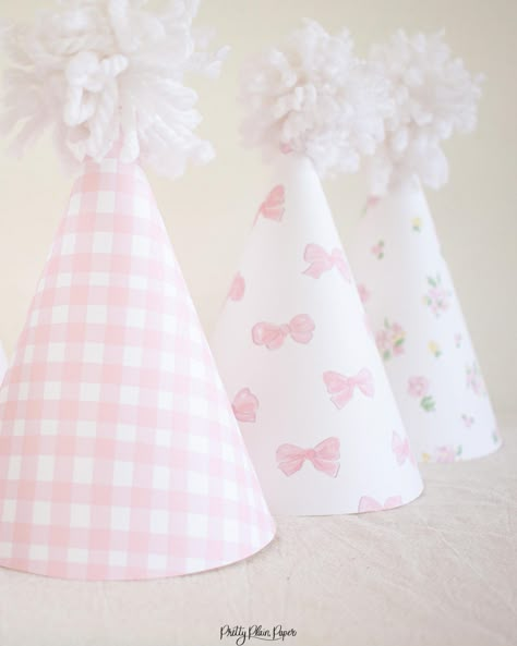 Pretty Plain Paper, Bonnet And Bows Birthday, Pink Gingham 1st Birthday, Dolly And Me Birthday Party, Party Favors One Year Old 1st Birthdays, Bowtiful First Birthday, Pink Gingham First Birthday, Bows Theme Birthday Party, Bows And Bonnets First Birthday