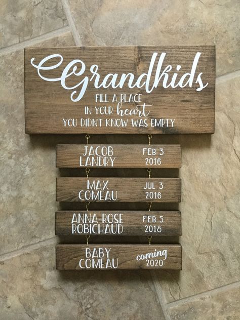 Grandparents Sign, Grandchildren Sign, Grandkids Make Life Grand, Grandkids Sign, Wooden Carved Signs, Personalized Wood Signs, Wood Personalized, Round Wood Sign, Kids Signs