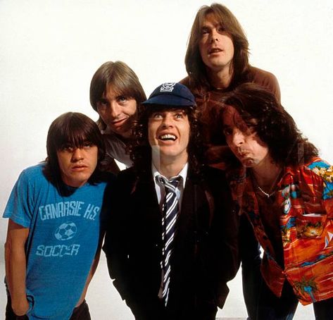 120 Acdc 1979 Photos and Premium High Res Pictures - Getty Images Cliff Williams, Phil Rudd, 70s Rock Bands, Acdc Angus Young, Malcolm Young, Acdc Angus, Bon Scott, Angus Young, Heavy Rock