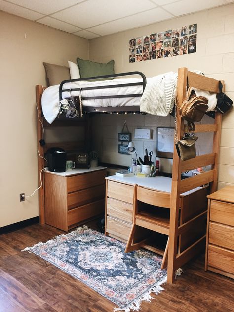 Desk Under Bunk Bed Dorm Room, Loft Bed Ideas Dorm, Loft Bed Dorm Room Ideas, College Dorm Room Ideas Loft, Umich Dorm, Lofted Bed Dorm Room Ideas, Dorm Room Ideas Lofted Bed, Dorm Setup, College Decorations