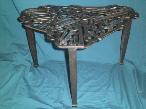 3 Leg Table, Things To Can, Coffee Night, Tailgate Bench, Car Parts Decor, Man Cave Bathroom, Man Cave Room, Automotive Furniture, Automotive Decor