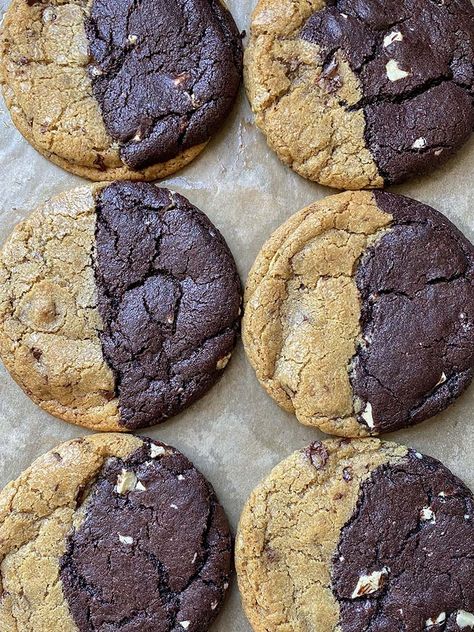 Half And Half Cookies, Half Baked Cookies, Half Recipe Chocolate Chip Cookies, Ash Baber, Colored Cookies, Half And Half Recipes, Half And Half Cream, Choco Chip Cookies, Boricua Recipes