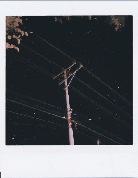 Polaroid Icon Aesthetic, Night Polaroid, Polaroid Go, Best Friend Canvas, Phthalo Green, Nature Photography Quotes, Polaroid Photography, Sky Photography Nature, Cute Desktop Wallpaper