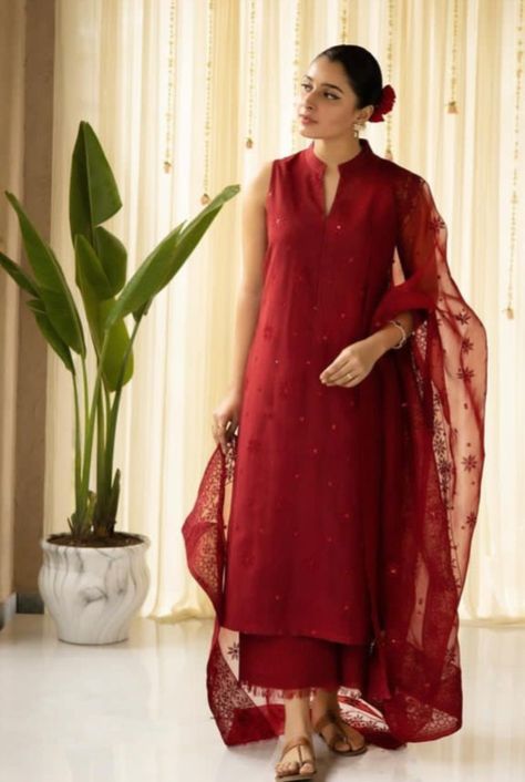 Simple dress Eid dress long shirt wedding dress Stitched Salwar Designs, Hakoba Churidar Design, Parkar Polka For Women, Suit Design From Saree, Saree Recycle Dresses Indian, Traditional Churidar, Dress Designs For Stitching, Stylish Kurtis Design, Indian Fashion Trends