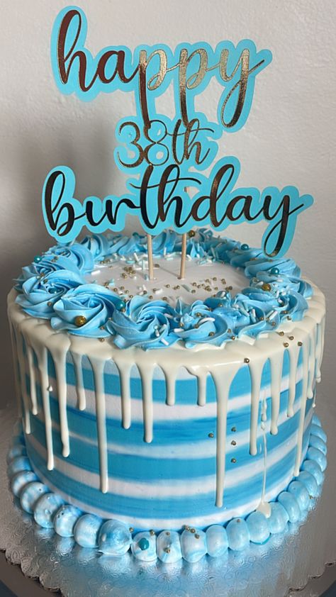 Blue and white birthday cake Drip cake Blue And White Birthday Cake, White Drip Cake, Blue And White Birthday, Blue Drip Cake, White Birthday Cake, Cake Drip, Blue Drip, White Birthday Cakes, Fresh Salad Recipes