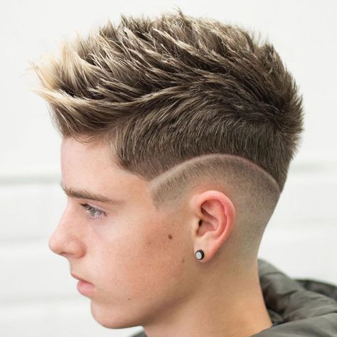 Blonde Tips Men - Best Blonde Hairstyles For Men: Hot Blonde Hair Guys with Cool Haircuts and Styles #menshairstyles #menshair #menshaircuts #menshaircutideas #menshairstyletrends #mensfashion #mensstyle #fade #undercut #blondehair #blondemen Men Blonde Hair, Short Spiky Hairstyles, Blonde Tips, Taper Fade Haircut, Hair Blond, Men's Short Hair, Blonde Haircuts, Blonde Hairstyles, Spiky Hair