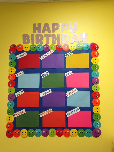 Birthday Decorations Classroom, Birthday Bulletin Boards Free Printables, Birthday Chat Idea For School, Happy Birthday Bulletin Boards Classroom, Class Birthday Display Classroom Ideas, Birthday Charts For Preschool Ideas, Birthday Wall For Preschool, Classroom Birthday Chart Ideas, Easy Birthday Charts For Classroom