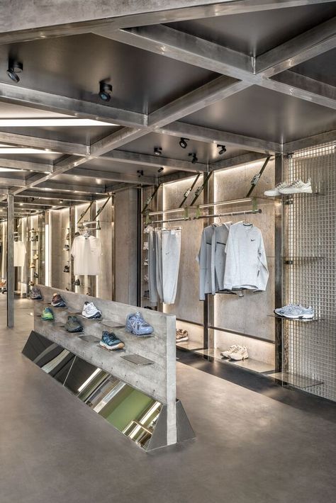 Sports Retail Store Design, Tactical Store, Shoe Store Design, Sportswear Store, Led Store, Retail Store Interior Design, Clothing Store Interior, Steel Shelving, Business Space