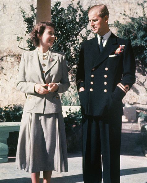 Young Prince Philip, Princesa Elizabeth, 70th Wedding Anniversary, Rainha Elizabeth Ii, Elisabeth Ii, Reina Isabel Ii, Sarah Ferguson, Princess Elizabeth, Prince Phillip