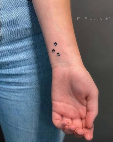 Cat Paw Tattoos, Tiny Paw Print, Tiny Wrist Tattoos, Pawprint Tattoo, Dog Paw Tattoo, Paw Tattoo, Inspiration Tattoos, Small Wrist Tattoos, Cute Small Tattoos