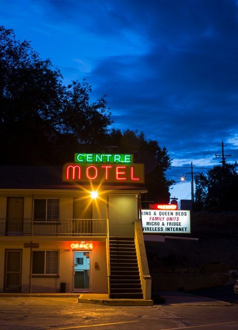 Elko Nevada, Cheap Motels, Super Nana, Scrolling Through Pinterest, Hotel Motel, Vintage Americana, Cinematic Photography, Sims House, Summer Photos