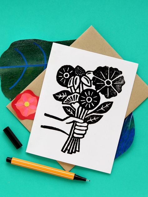 Lino Birthday Card, Linocut Inspiration, Linocut Cards, Lino Stamp, Lino Carving, Hands Holding Flowers, Linocut Ideas, Linoleum Print, Lino Art