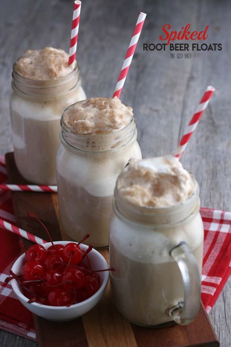 Making an alcoholic root beer float is easy and fun. This recipe uses vodka and ice cream to make the perfect hard root beer float! Alcoholic Root Beer Float, Root Beer Float Station, Ice Cream Base Recipe, Root Beer Floats Party, Root Beer Float Popsicles, Root Beer Float Bar, Root Beer Float Recipe, Root Beer Candy, Root Beer Float Pie