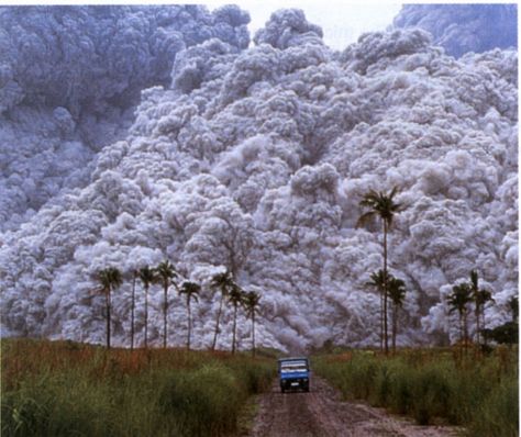 7. Mount Unzen, Japan (1792) In recorded history there have been some incredibly devastating and powerful volcanic eruptions. #volcanoes #naturaldisaster #geography Volcano Pictures, Lava Dome, Pyroclastic Flow, Norway Hotel, Erupting Volcano, Earth's Core, Lesser Antilles, Landscape Photography Tips, Lava Flow