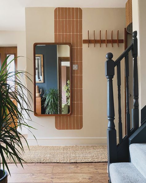 The project started with a mid-century modern mirror found at a local antique shop. Credit: Fray_at_home Entryway Wall Decor Ideas, Painted Accent Wall, Entry Staircase, Entryway Paint, Mid Century Modern Entryway, Mid Century Entryway, Paint Makeover, Tile Accent Wall, Tile Paint