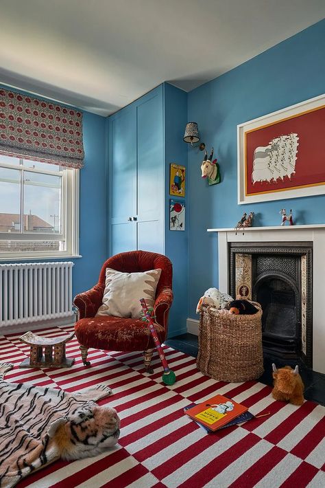 Kate Guinness, Paint My Room, Custom Bunk Beds, Boys Room Design, Cosy Spaces, Pretty Bedroom, Hus Inspiration, Vintage Nursery, Blue Rooms