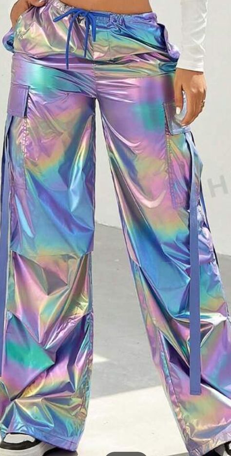 Holographic Party Outfit, Futuristic Festival Outfit, Rave Aesthetic Outfit, Holographic Clothes, Holographic Pants, Holographic Party, Tomorrowland Outfit, Pants Embellished, Rave Pants