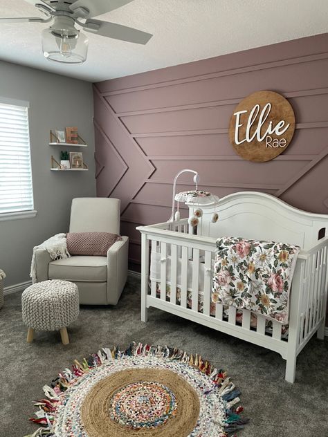 Girl Nursery Colors, Girls Room Colors, Girly Nursery, Baby Room Colors, Baby Nursery Inspiration, Baby Room Themes, Girl Nursery Room