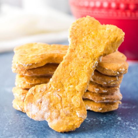 Sweet Potato Dog Biscuits - RecipeBoy Biscuit Recipes Uk, Dog Biscuit Recipe, Peanut Butter Dog Biscuits, Sweet Potato Dog, Sweet Potato Dog Treats, Potato Dog, Animal Treats, Dog Treats Homemade Easy, Organic Dog Treats