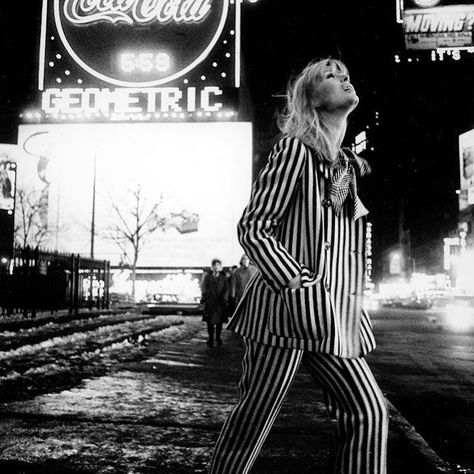 Nico #nico #chanteuse #singersongwriter #velvetunderground #velvetundergroundandnico #goddess #alltomorrowsparties #femmefatale #star… Steve Schapiro, Christa Päffgen, The Velvet Underground & Nico, Peter Beard, Freedom Riders, Edie Sedgwick, The Velvet Underground, Berenice Abbott, James Baldwin