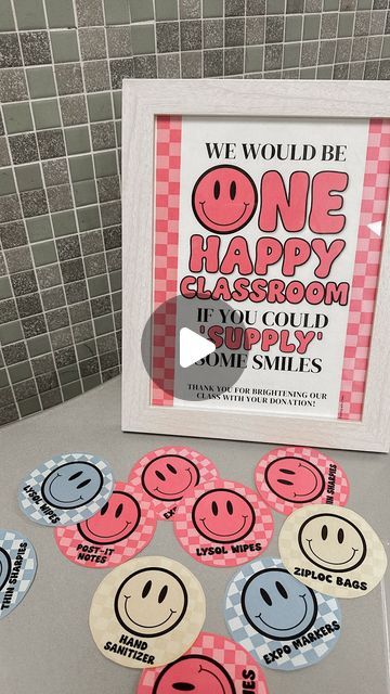 Lindsay | 5th Grade Teacher on Instagram: "this is your sign to set up a donation station during your parent teacher conferences ✏️ it’s a great way for parents to see what your classroom needs to be restocked on!   comment “supply station” to get the link to this smiley wishlist display! 🤩 . . . . . #schoolsupplies #classroomsetup #classroomsupplies #teach #teachingideas" Classroom Donation Ideas, Teacher Wish List, Fifth Grade Teacher, Classroom Needs, Classroom Wishlist, Prek Classroom, Substitute Teaching, Back To School Night, Teacher Conferences