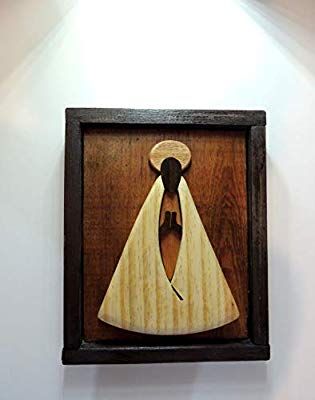 Quadro 80cm Nossa Senhora em madeira demolição: Amazon.com.br: Casa Wood Carving Faces, Bamboo House Design, Intarsia Woodworking, Bamboo House, Garage Art, Shadow Art, Marquetry, Nature Design, String Art