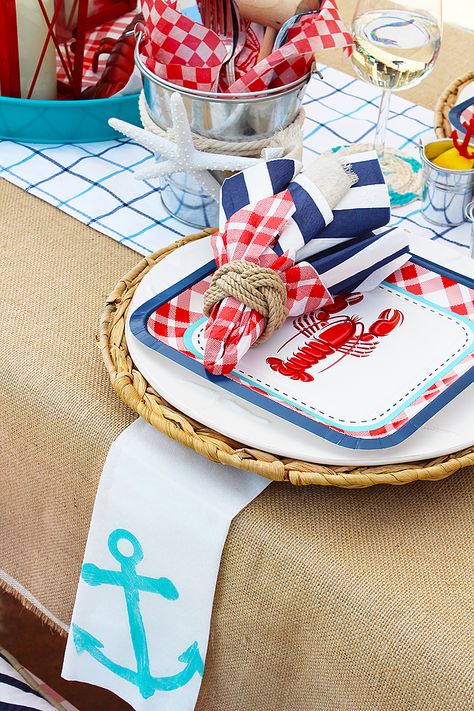 Summer Clambake Ideas - Michelle's Party Plan-It Seafood Boil Party Decorations, Lobster Bake Party, Clam Bake Party, Shrimp Boil Party, Crab Boil Party, Lobster Party, Crab Party, Crawfish Party, Seafood Boil Party