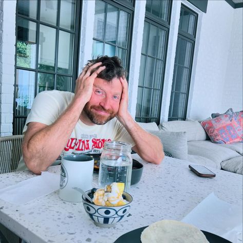 Brett Eldredge | Hi 👋🏻. I haven’t been on here much for a good while…some have asked me if I’m ok…the quick answer is YES, I’ll even be bold to say better t… | Instagram Brett Eldredge, Focus On The Good, My Values, No One Loves Me, Making Music, Say I Love You, Be Bold, Ask Me, You And I