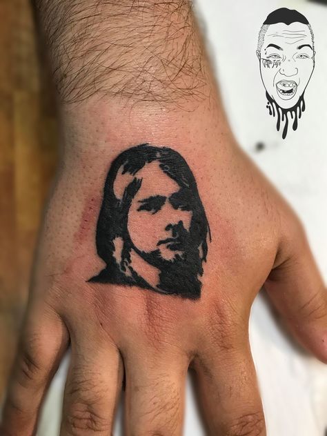 Kurt Cobain Portrait Tattoo, Kurt Cobain Tattoo Ideas, Kurt Cobain Tattoo, Jojo Tattoo, Cousin Tattoos, Mini Portrait, Thailand Tattoo, Grunge Tattoo, Tattoo People