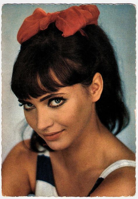 Anna Karina | by Truus, Bob & Jan too! 60s Women, French New Wave, Anna Karina, Film Star, Film Inspiration, French Actress, Beauty Icons, French Girl, Old Movies