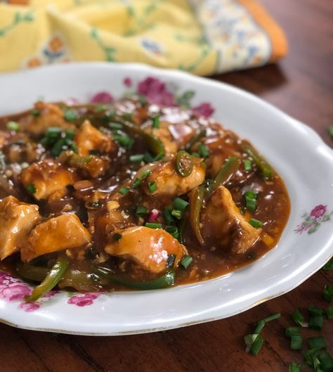 Chicken Manchurian is a lip smacking Indo Chinese gravy recipe that is an absolute favourite amongst Indians. Manchurians in general are love by all of as this goes very well with any fried rice recipe or with Hakka noodles. Chicken Manchurian is definitely among every Chinese restaurants menu and a hot selling dish on the menu. This version of Chicken Manchurian Recipe is a healthier version of Chicken manchurian as the chicken has been pan fried and not deep fried. The Chicken is fl Chicken Manchurian Recipe, Manchurian Gravy, Chicken Manchurian, Indo Chinese Recipes, Manchurian Recipe, Chow Mein Recipe, Chinese Restaurants, Vegetable Fried Rice, Chinese Chicken