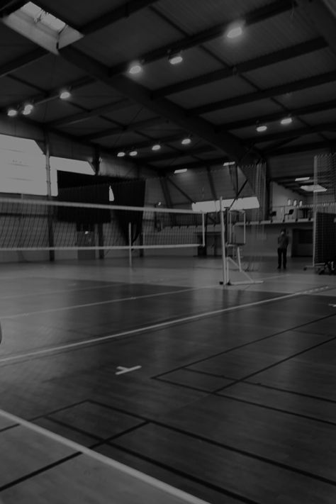 Volleyball Court Wallpaper, Court Pictures, Volleyball Wallpaper, Volleyball Court, Night Sky Photography, Sport Volleyball, Phone Screen Wallpaper, Gray Aesthetic, Screen Wallpaper