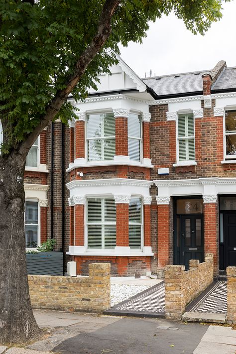 Edwardian Terrace Front Garden, Edwardian House Exterior, Edwardian House Interior, Edwardian House Renovation, Edwardian Terrace, Edwardian Terrace House, Home Exterior Colors Schemes, Terrace House Exterior, Edwardian Architecture