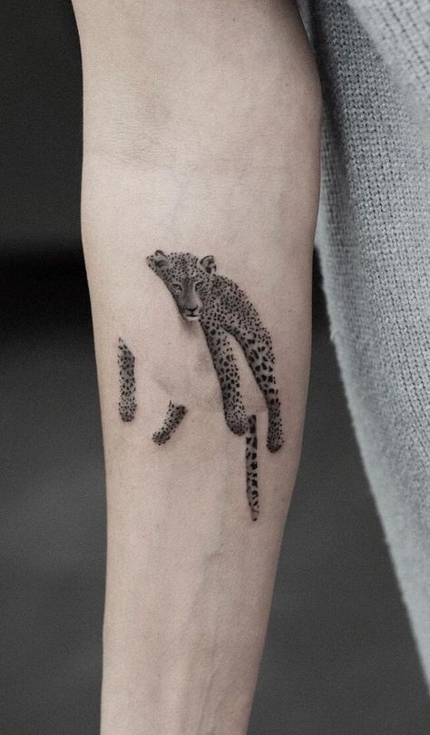 Animal Print Tattoo, Africa Tattoo, Illusion Tattoo, Leopard Print Tattoos, Cheetah Tattoo, Motherhood Tattoos, Leopard Tattoo, Line Drawing Tattoos, Jaguar Tattoo