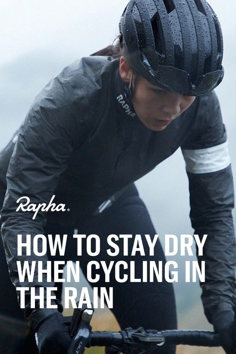 Cycling in the rain needn't be a chore. Find out how to stay dry and keep riding with our top tips. Cycling Outfits Women, Winter Cycling Gear, Biking Outfits, Bike Riding Outfit, Bike Outfit, Rapha Cycling, Rain Outfit, Race Bike, Raw Women's Champion