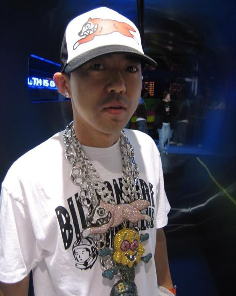 Nigo Nigo Wallpaper, Nigo Bape, Japan Jersey, 2000 Fashion Trends, Mens Inspo, Yung Lean, Hip Hop Bling, Dapper Dudes, 2000 Fashion