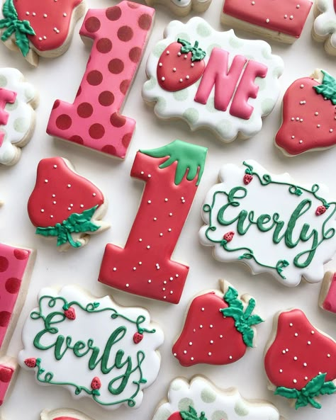 First Birthday Strawberry Cookies, Strawberry Cookie Decorating, Berry Sweet One First Birthday Cookies, Sweet One Strawberry First Birthday Cookies, Strawberry Themed 1st Birthday Cookies, Berry Sweet 1st Birthday Cookies, Strawberry Party Cookies, Berry Sweet One Cookies, Strawberry Theme Sugar Cookies