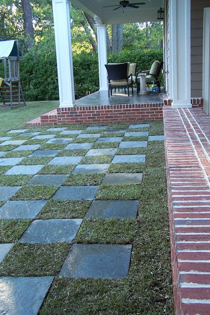 TARA DILLARD European Backyard, Side Yard Design, Easy Landscapes, Grass Block, Grass Driveway, Texas Gardens, Grass Pavers, Pavers Diy, Hot Tub Designs