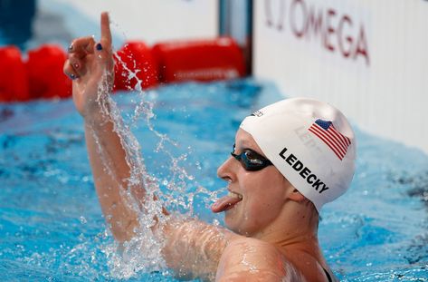 Katie Ledecky’s Training Schedule - MySwimPro Olympic Swimmers Women, Swim Motivation, Swim Photos, Natalie Coughlin, Adam Peaty, Swimming Jokes, Swimming Motivation, Female Swimmers, Ryan Lochte